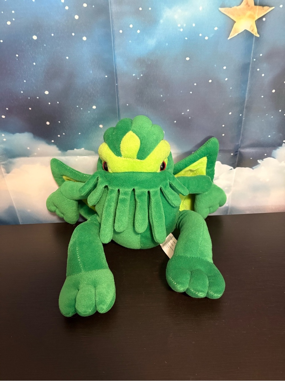 Toy Vault Medium plush Cthulhu stuffed toy. Green. Preowned.